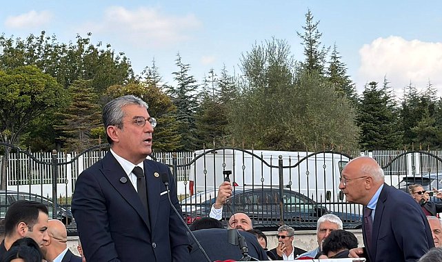Yeni Parti'den AYM önünde 'erişim engeli düzenlemesi' açıklaması