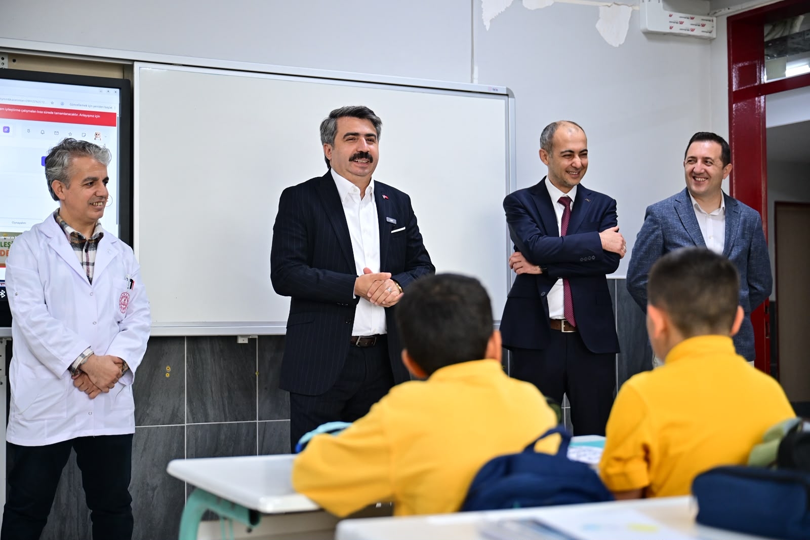 Yıldırım’dan eğitime destek