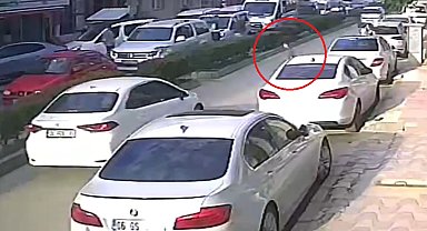 Yola çıkan çocuk, kazaya neden oldu