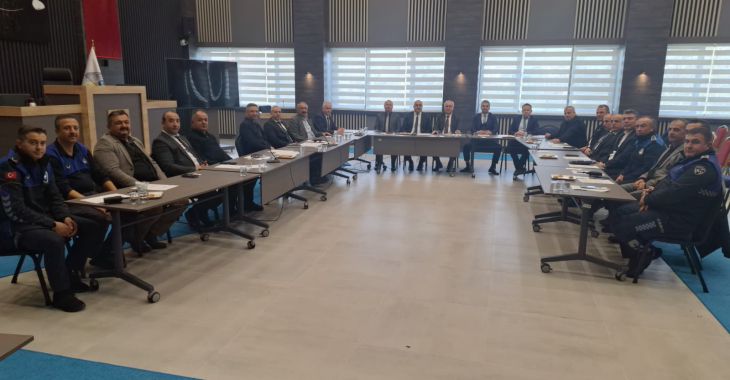 Zabıta ekiplerinden okul kantinlerine sıkı takip