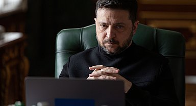 Zelenskiy: Rusya'nın füze ve İHA saldırılarında 25 kişi öldü, 100 kişi yaralandı